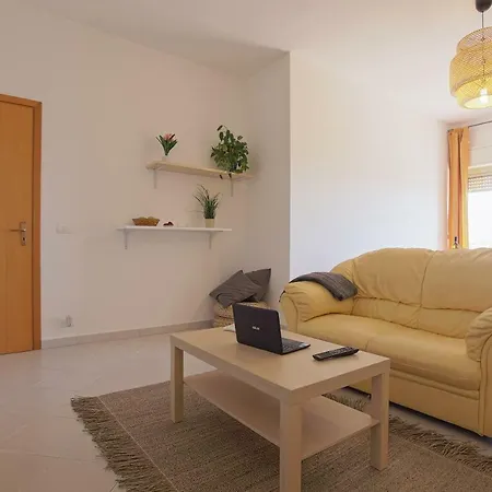 Apartament Manui *